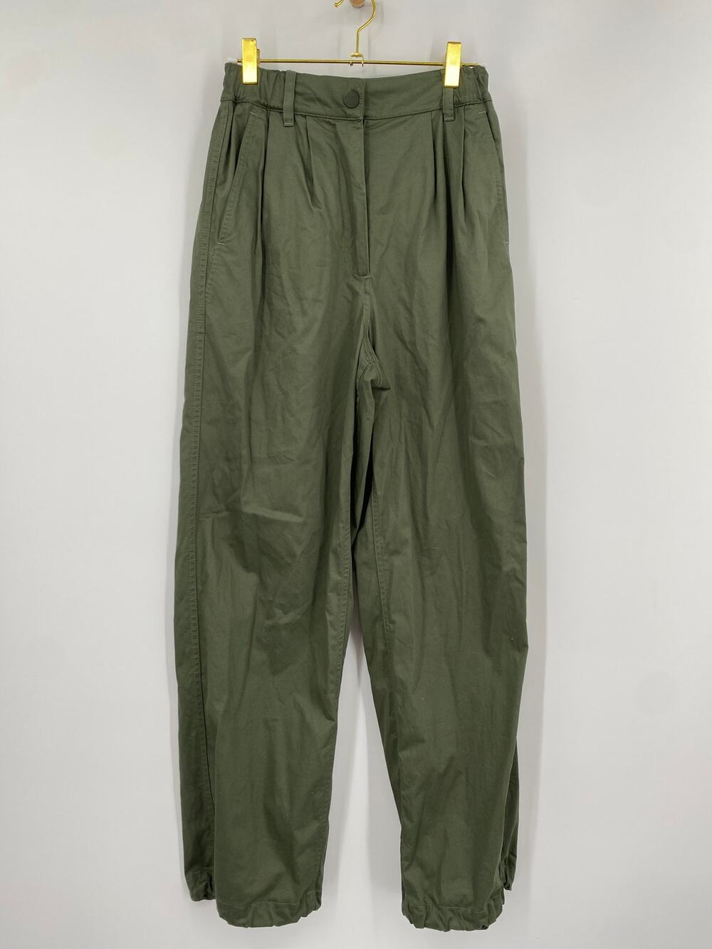 Max Mara Weekend Green Prachute pants